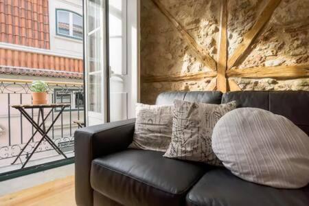 Old Town Chiado Balcony Aircon By Ld Apartments Lissabon Exterior foto