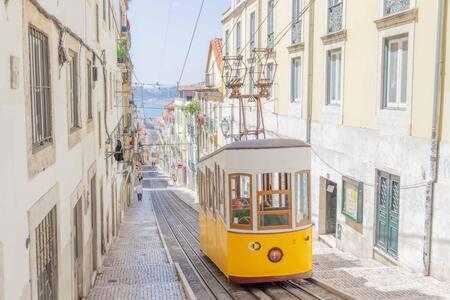 Old Town Chiado Balcony Aircon By Ld Apartments Lissabon Exterior foto